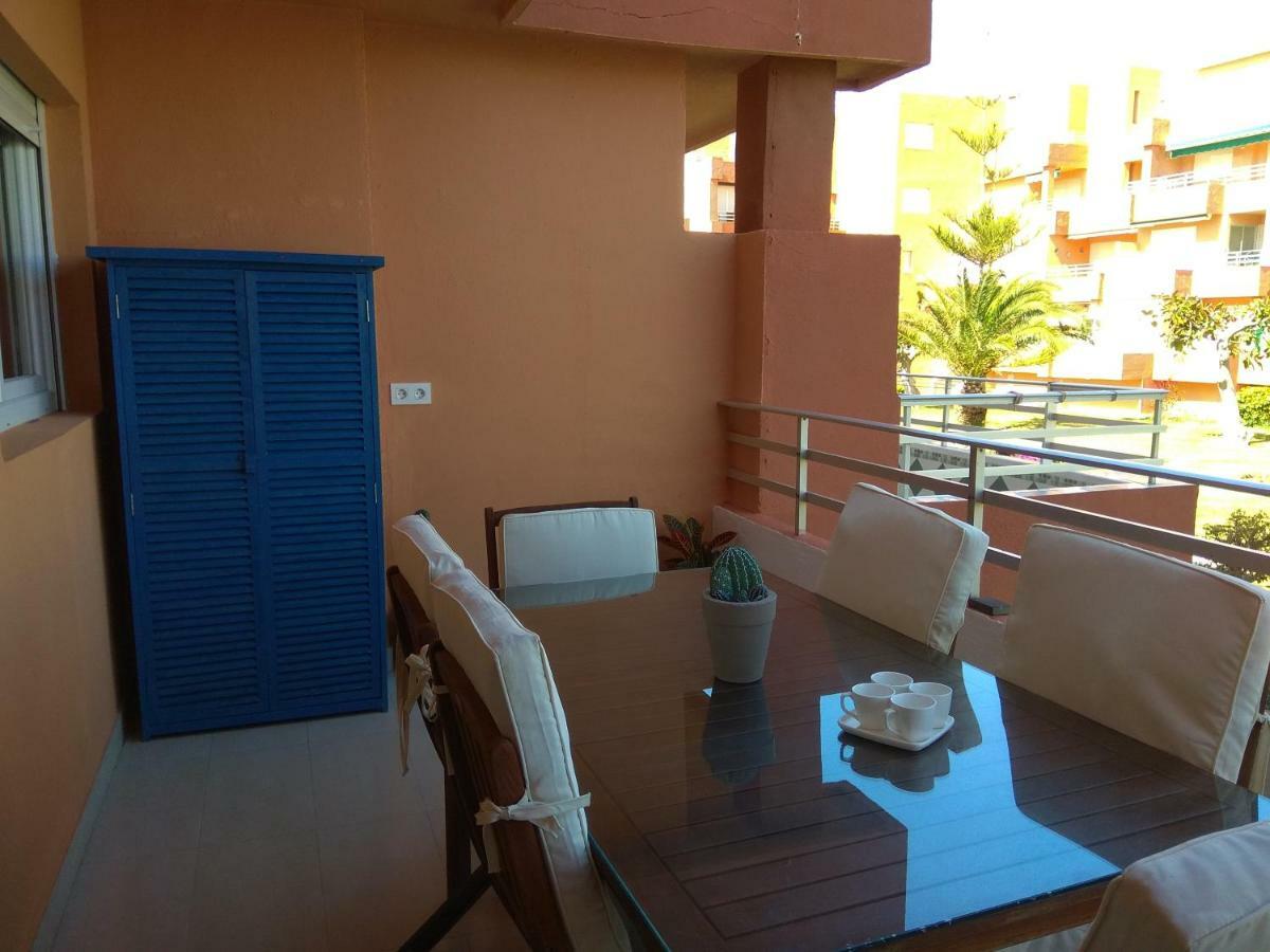 Apartamento a 150 metros del Mar, parking y Wifi Salobrena Bagian luar foto