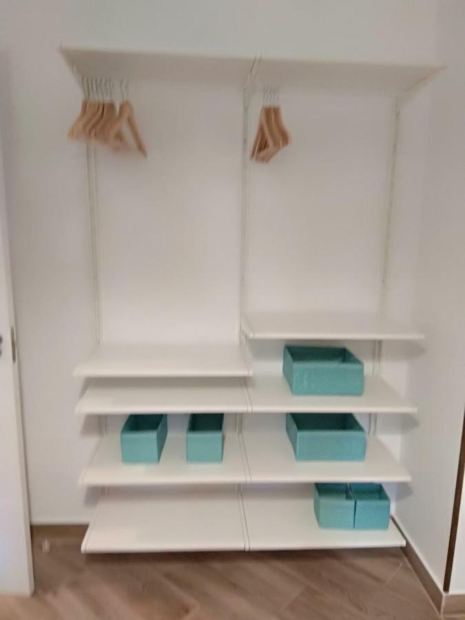 Apartamento a 150 metros del Mar, parking y Wifi Salobrena Bagian luar foto
